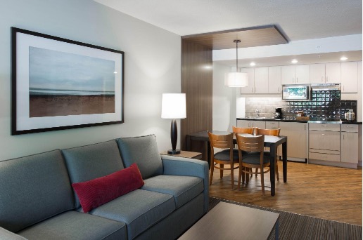 West Coast Suite 1