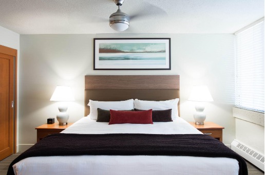 West Coast Suite 2